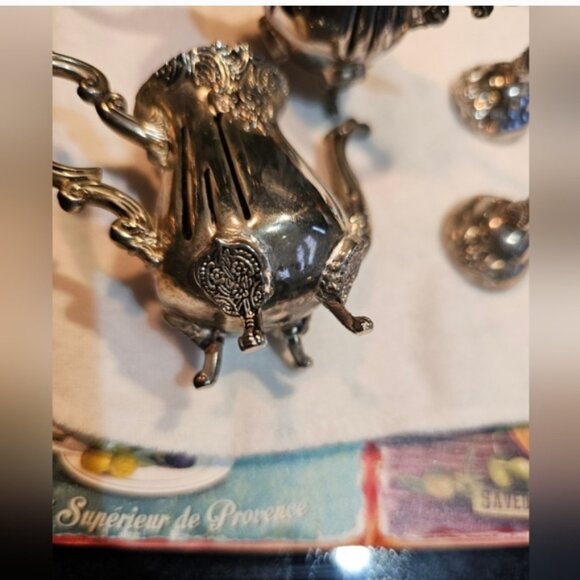 Godinger vintage salt & pepper shakers - Picture 8 of 10